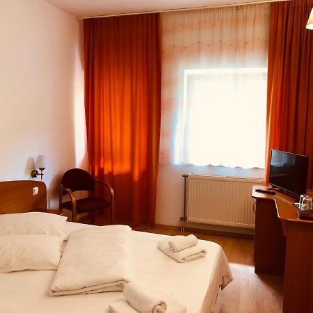 Hotel Poenita Sighisoara Bagian luar foto