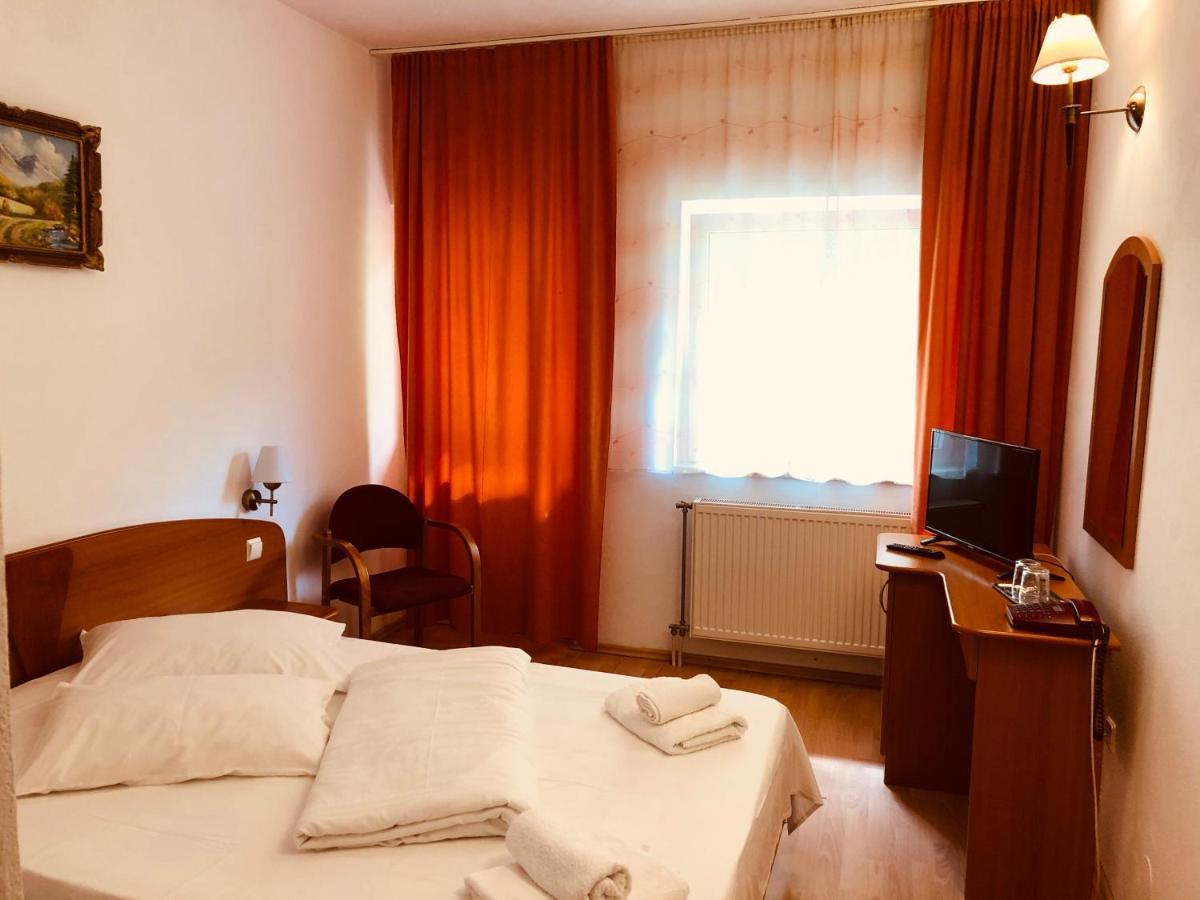 Hotel Poenita Sighisoara Bagian luar foto